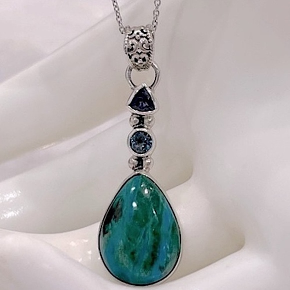 Table Mountain Shadowkite Blue Topaz Catalina Iolite Sterling Silver Nec…